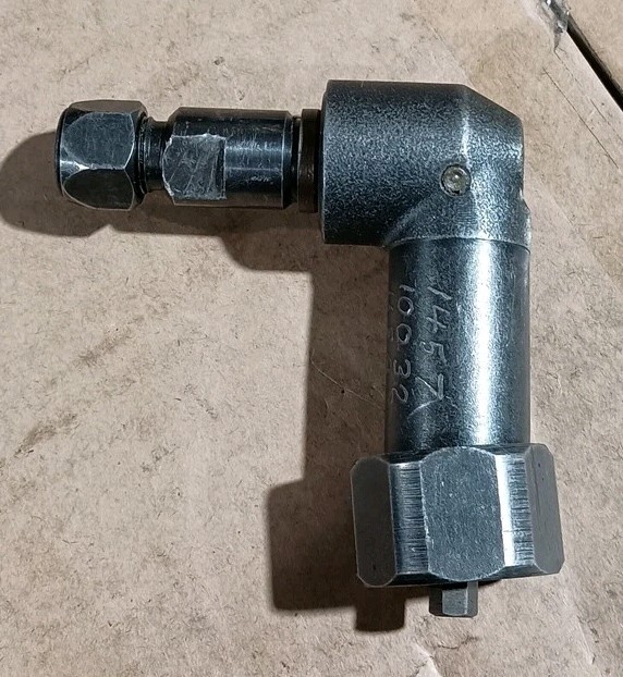 RIGHT ANGLE DRIVE Nut Driver  ASSEMBLY