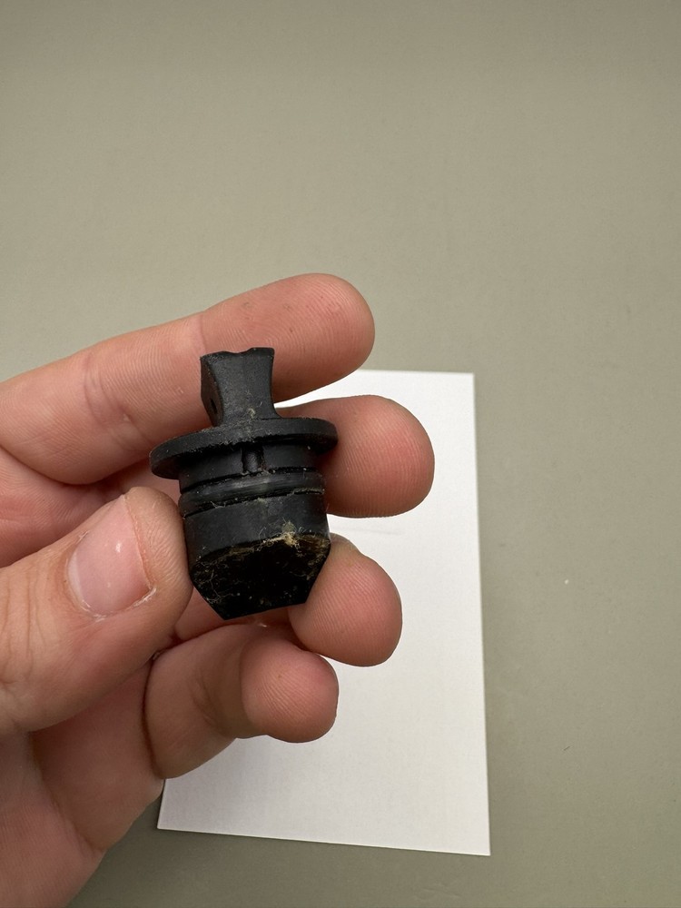 AGD Automag Power Feed Plug Black