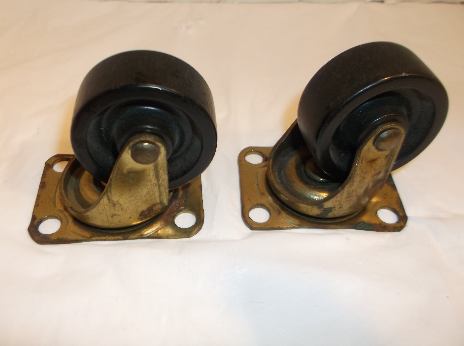 Vintage SWIVEL FURNITURE CASTORS 1-1/2" Wheels Brass Swivels - Lot of 2