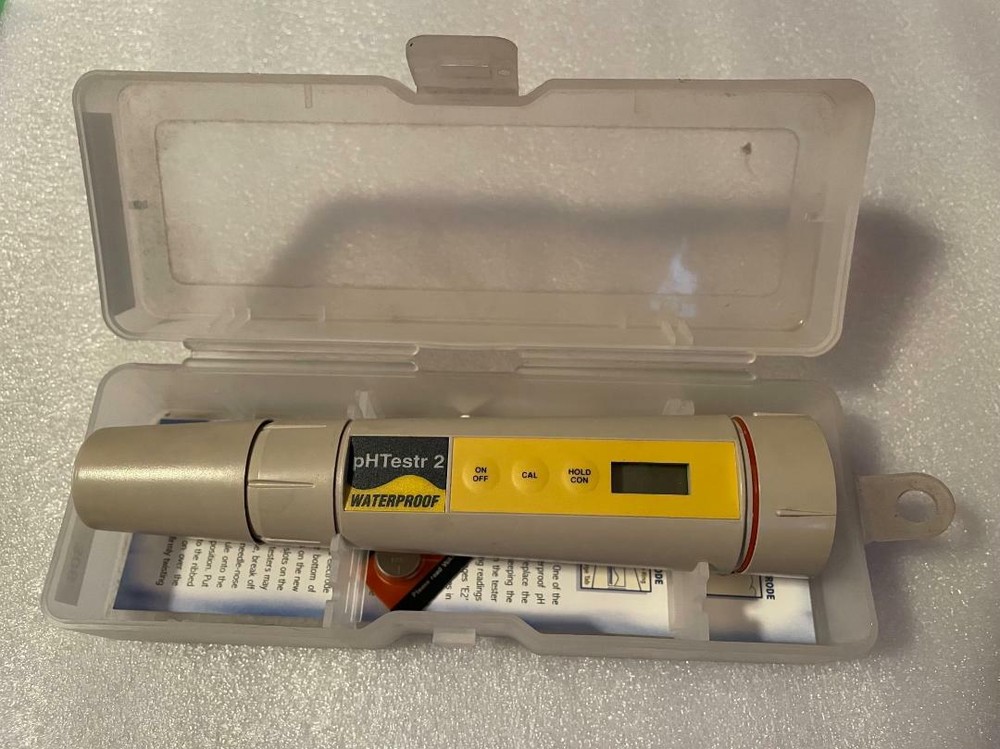 Oakton Instruments ph Tester 2