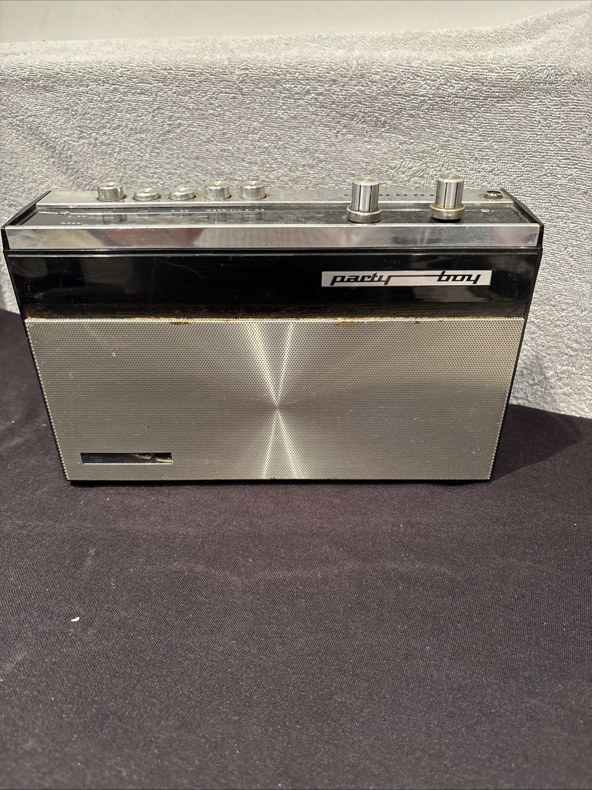 Vintage Grundig Party boy Transistor Radio 1970s Retro - Tested And Working VGC