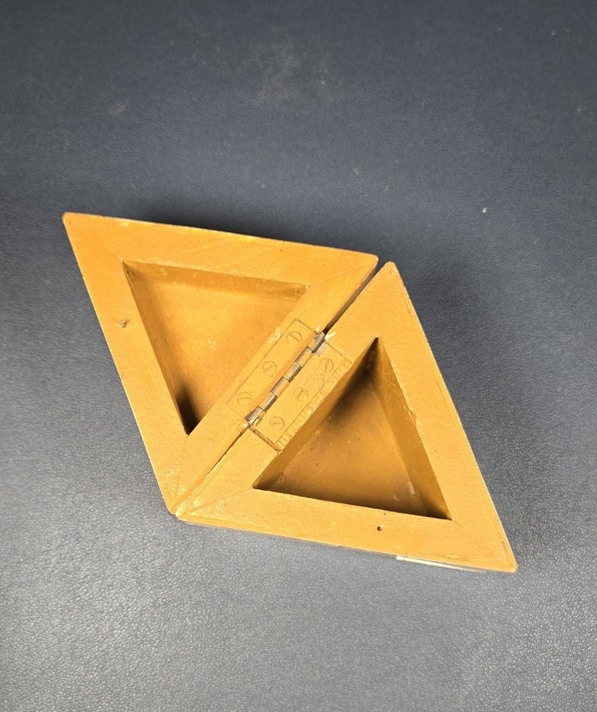 Triangular Jewelry Small Container. Decorative, Bone Inlay CraftsmanshipPyramid