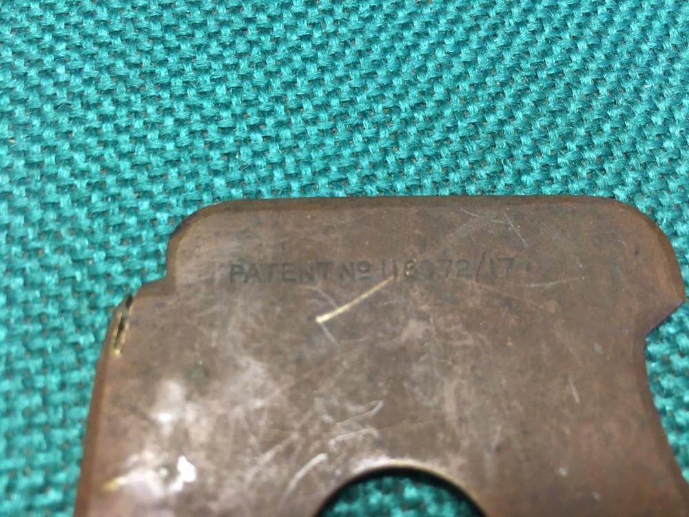 WWII / WWI Brass Multi-Purpose BUTTON BADGE UNIFORM CLEANING GUARD