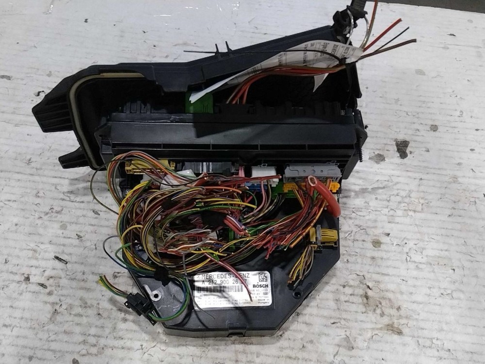 Fuse Box Engine 218 Type Fits 15-18 MERCEDES CLS-CLASS 560367