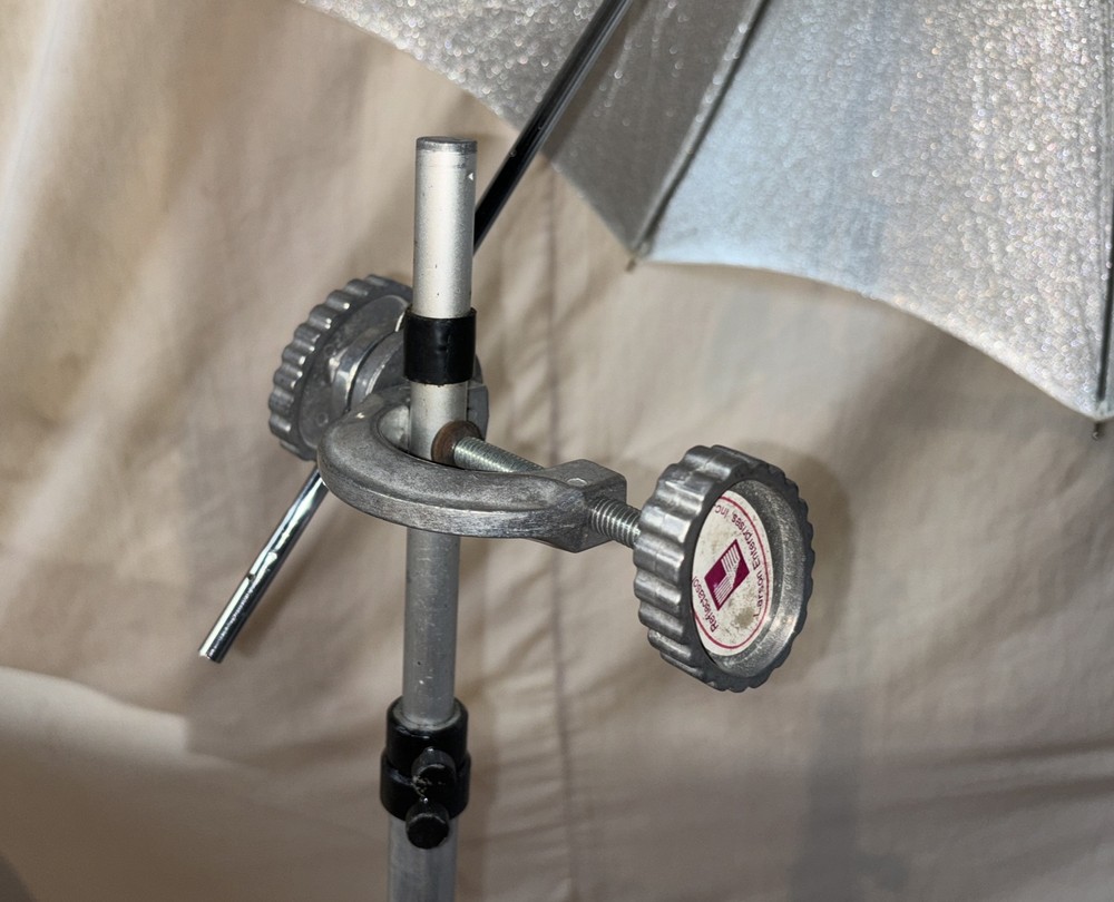 Reflectasol Bracket Silver Umbrella 7’3” Light Stand