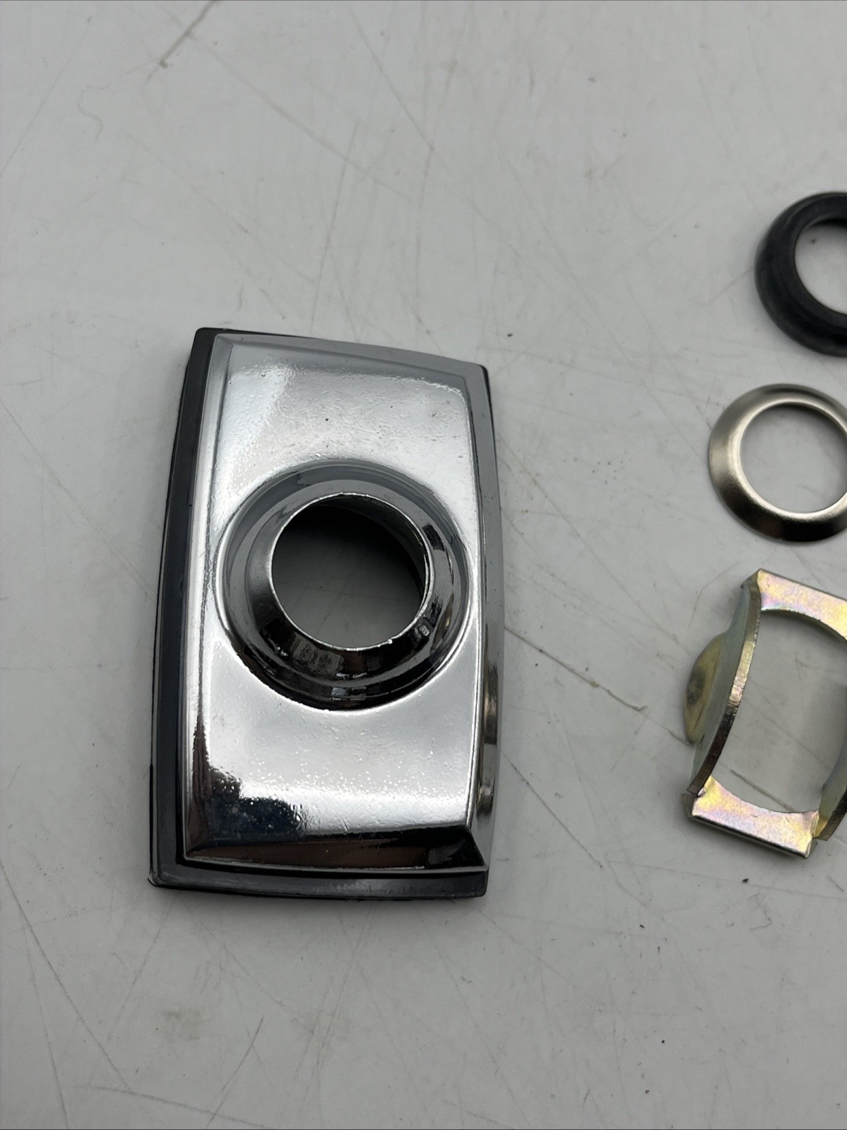 NEW Replacement Rectangular Base Antenna for Select 1965-1998 Ford