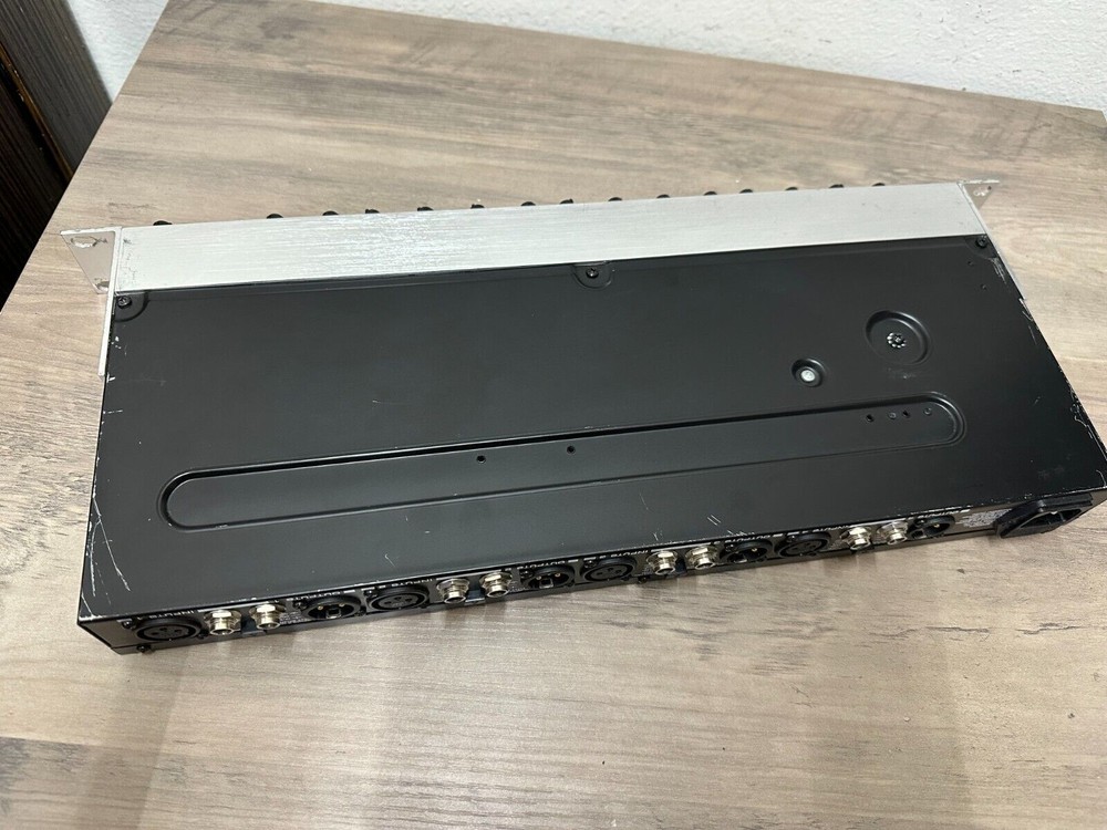 Behringer MDX 4400 Multicom Pro Audio Interactive Quad Dynamics Processor