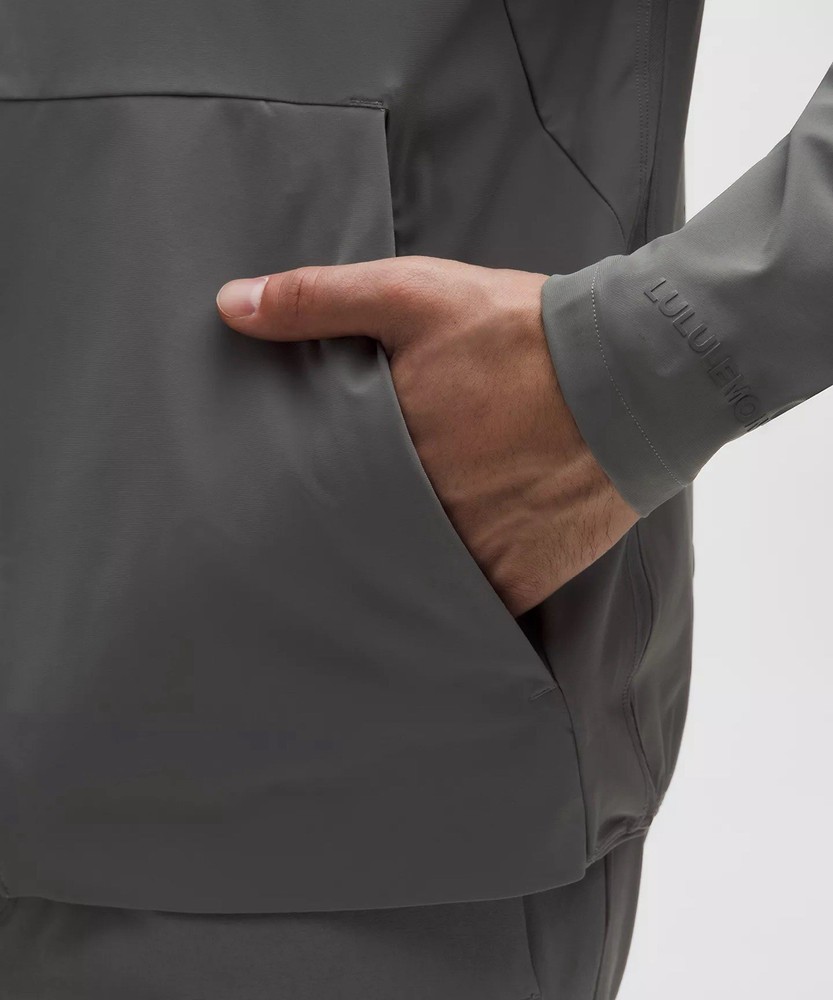 Lululemon Size Medium Pace Breaker Jacket, Onyx Grey, NWT, $168