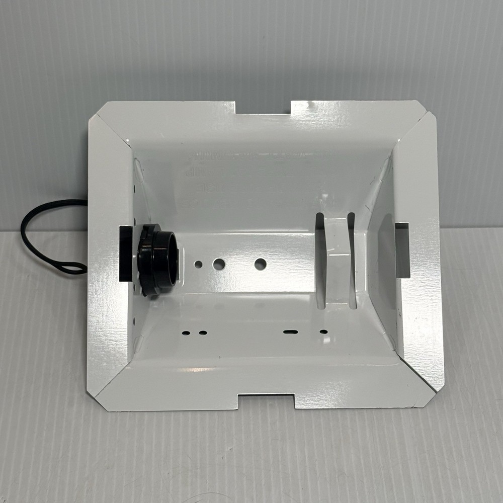 Broan S97014212 Light Reflector with Socket