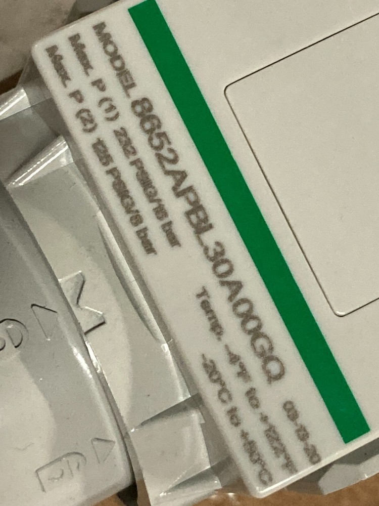 ASCO 8652APBL30A00GQ Filter Regulator 1/2" NEW