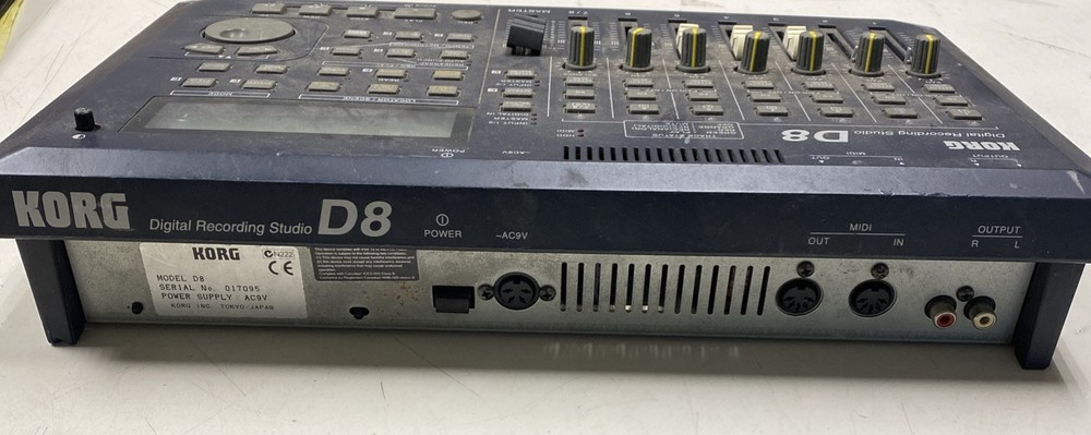 Korg D8 digital multitrack recorder For parts Only