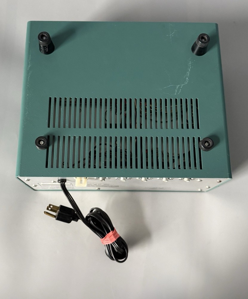 Power Tested Only — Heathkit HR-1680 Ham Radio Receiver — See Description