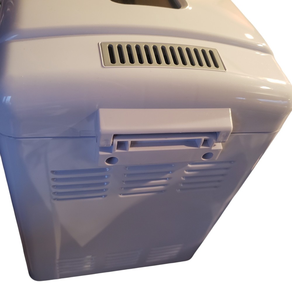 OSTER 5815 Deluxe White Automatic Bread Maker Baker Machine W/ 2 Paddles