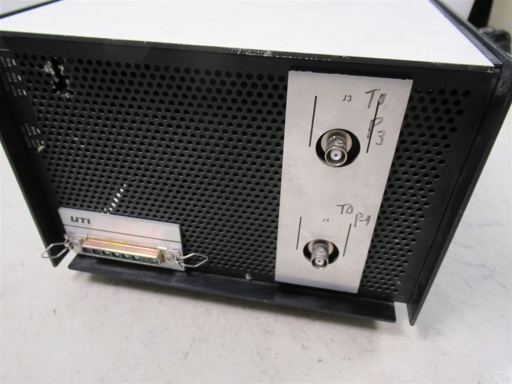 UTI Instruments RF Generator 100C 05107-0020 for Gas Analyzer Spectrometer