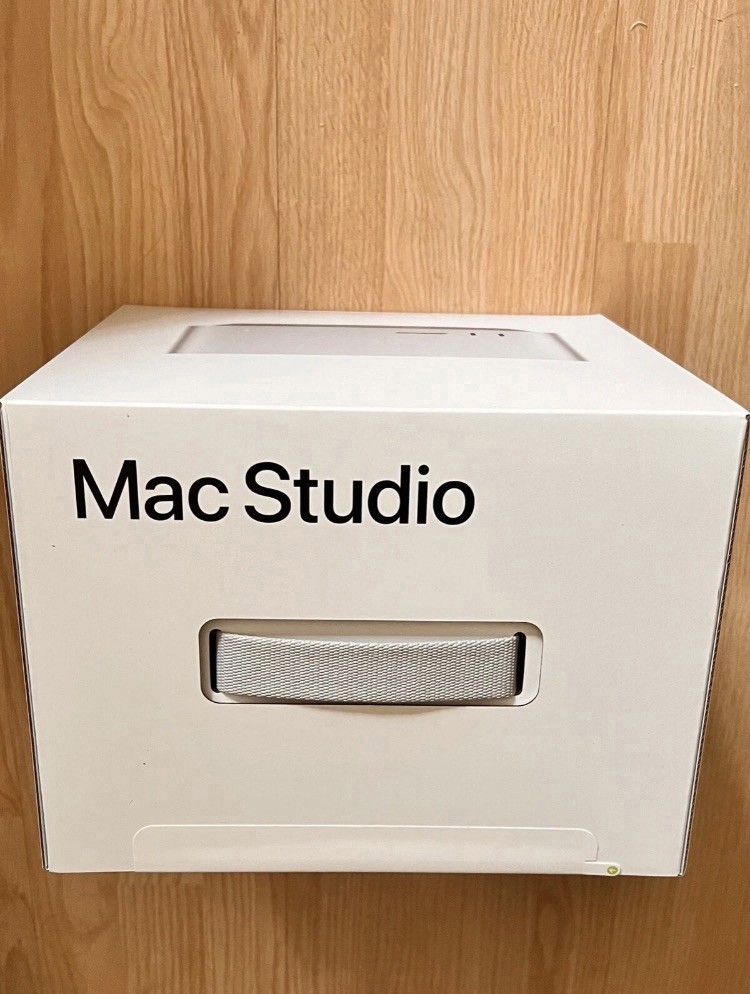 APPLE MAC STUDIO M3 ULTRA 512GB RAM 32-CORE 80-CORE GPU 4TB SSD