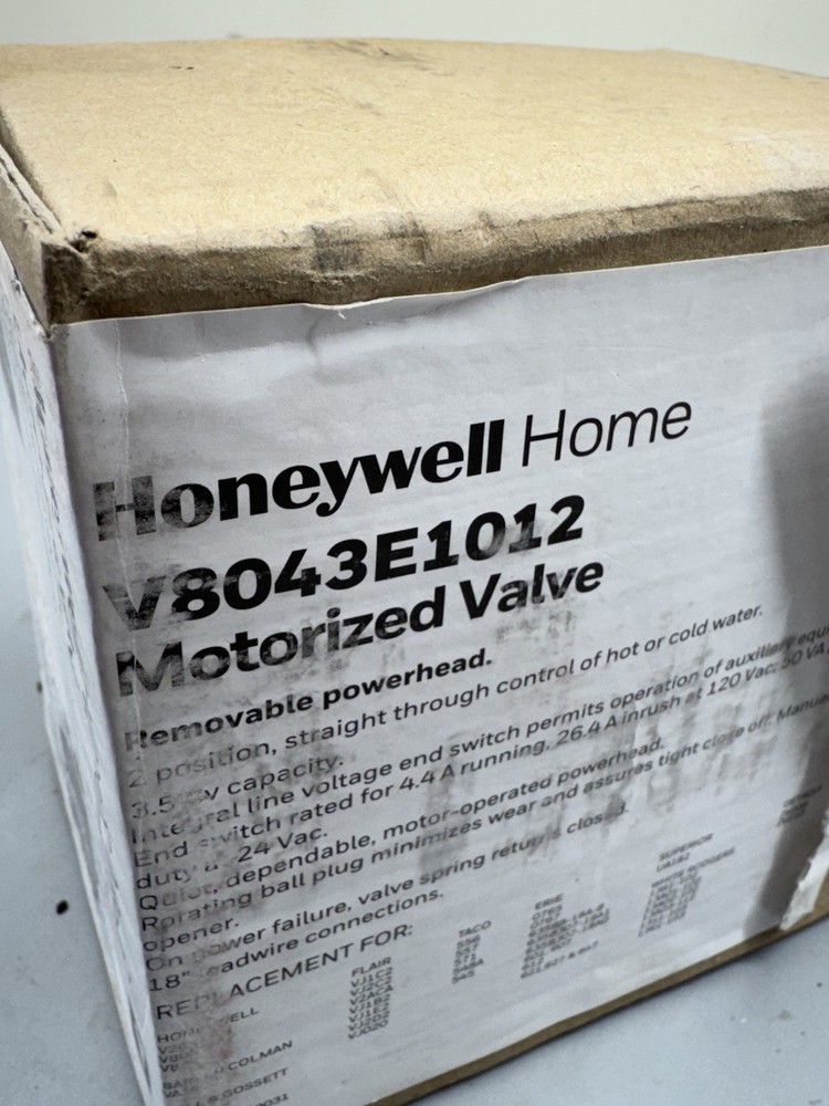 Honeywell Home Motorized Valve model V8043E1012