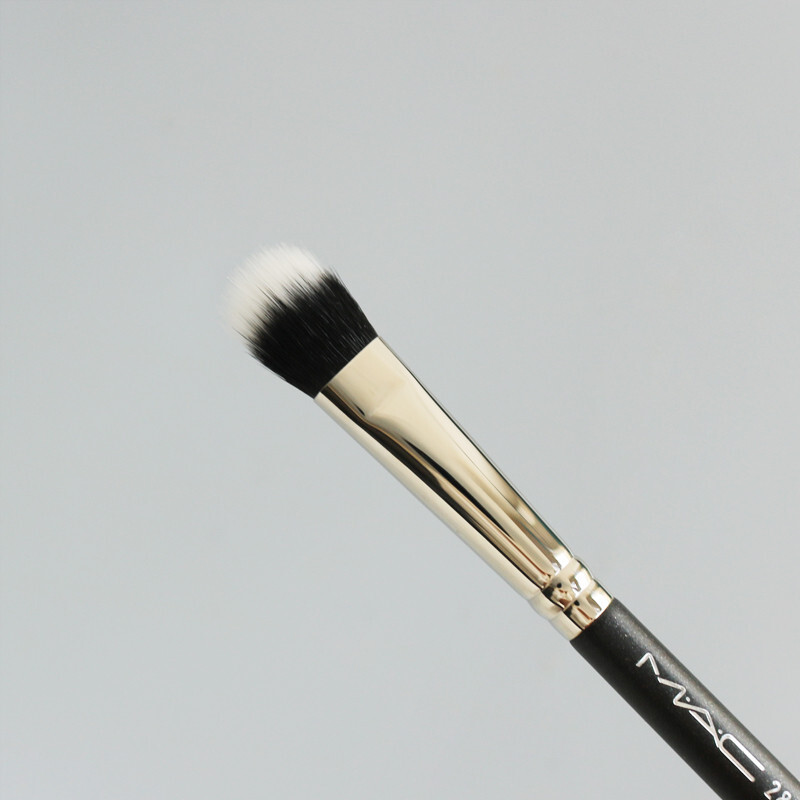 MAC 287 Duo Fiber Eye Shadow Brush