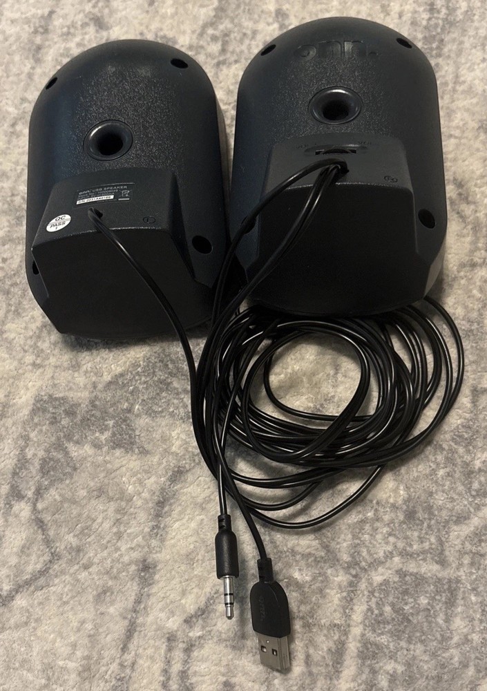 Onn Stereo Speakers Usb With Volume Controls Gray