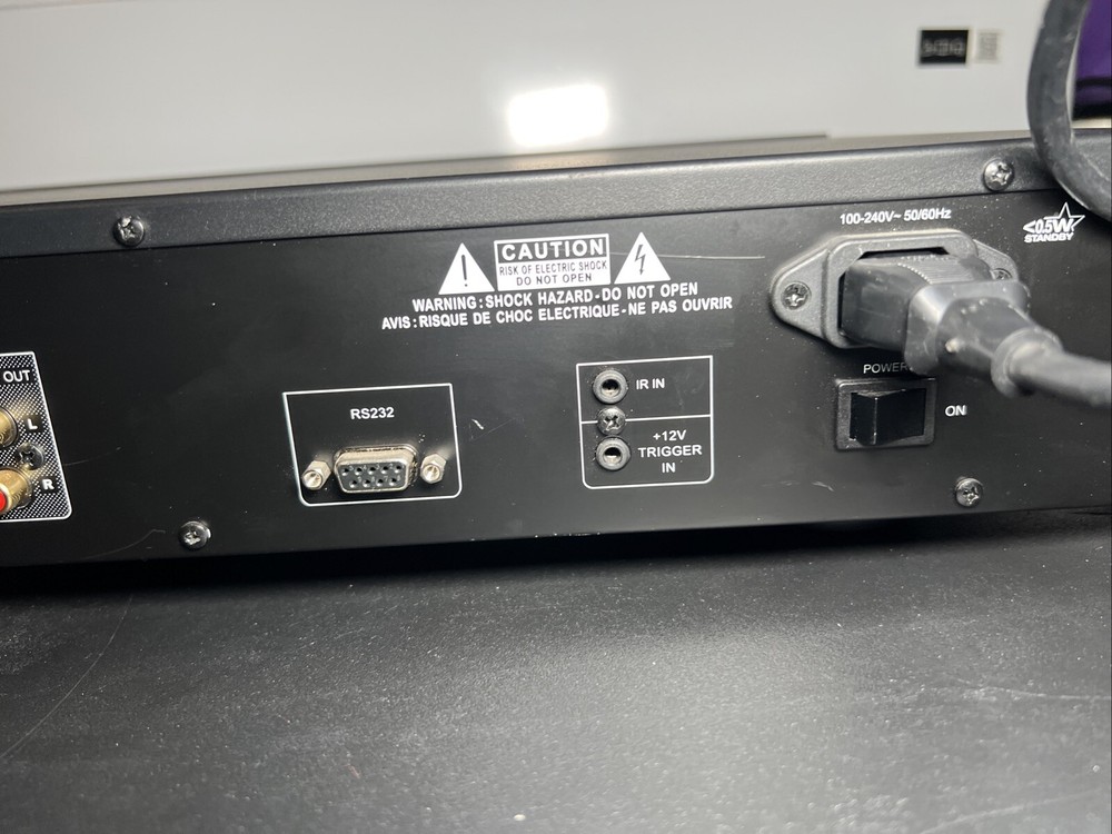 NAD C427 Stereo Tuner - Black