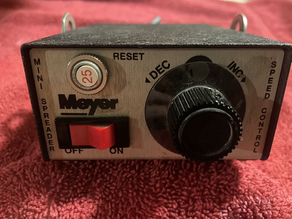Meyer seed Spreader Control
