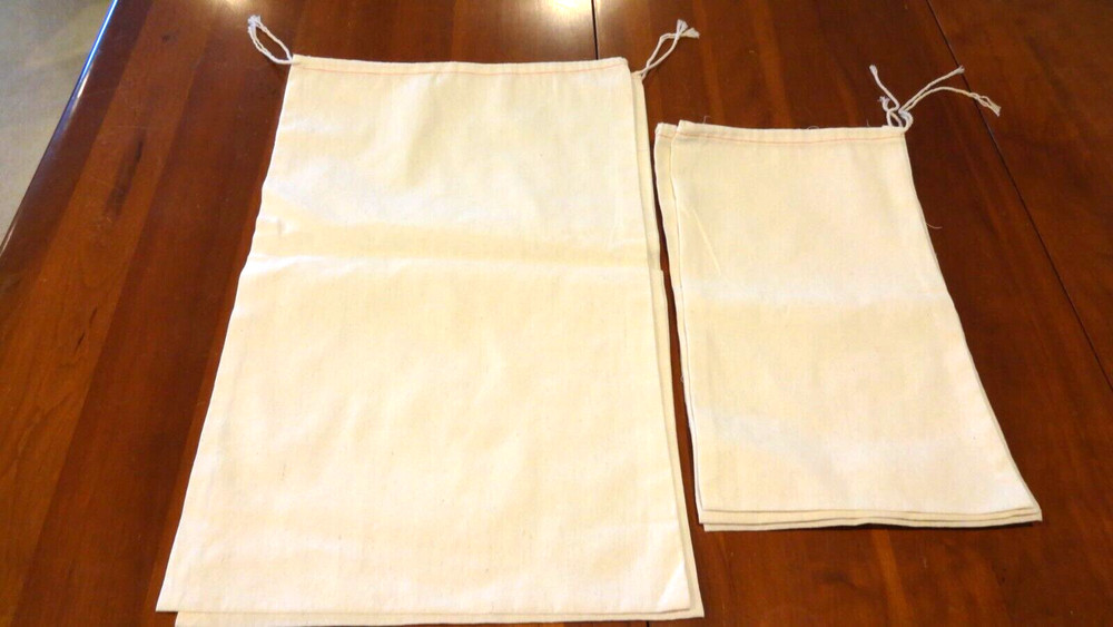 5 Muslin Drawstring Bags 2 sizes.