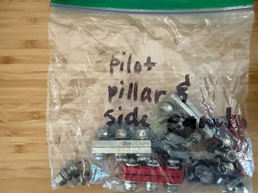 Bendix King KFC200 Autopilot - Computer, Controller, Servos, as shown