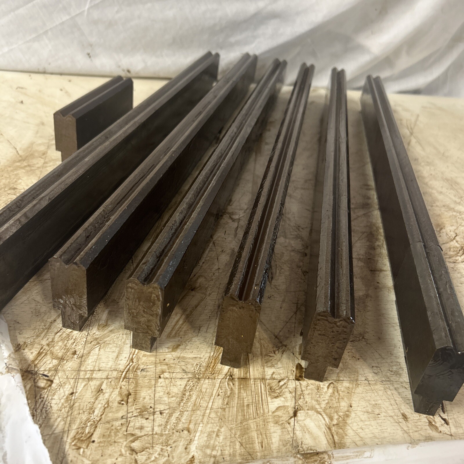 3/8” V Opening Bottom Die, 2’-12’ Long, 18 Gauge Bottom Die, .375”v, No.2-3/8”.