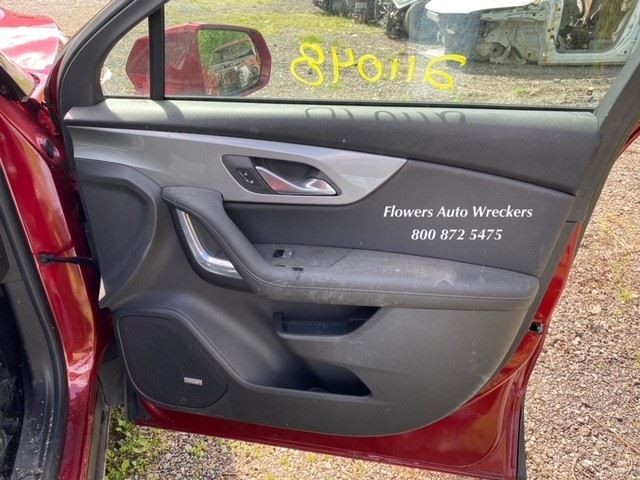 BLAZER 2019 Camera/Projector 895554