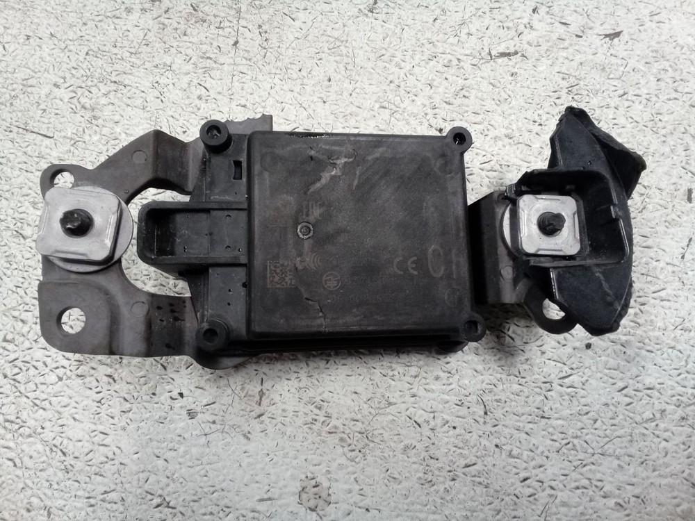 CAMRY     2019 Camera/Projector 332131