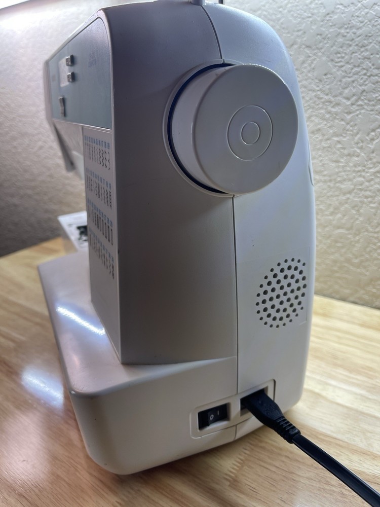 Brother CE 4000 Computer Sewing Machine No Carry Case Untested And Missing Parts