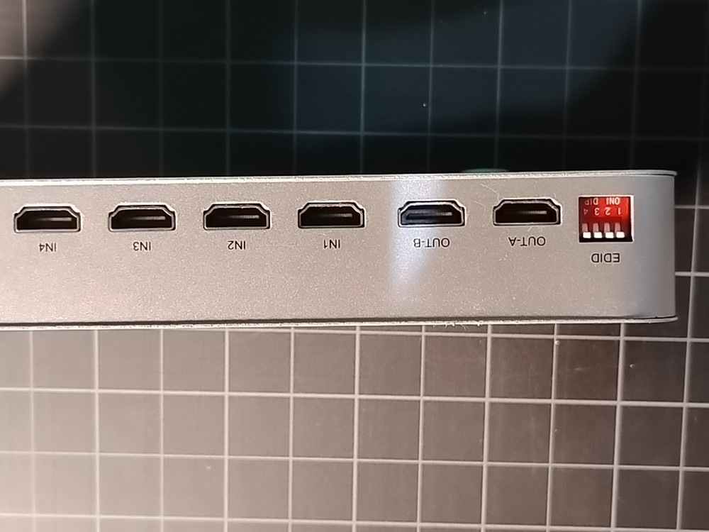 HDMI 4 X 2 KVM Matrix Box With Remote