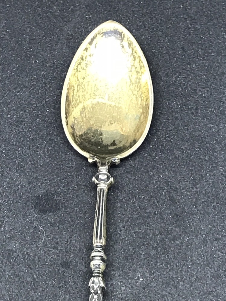 ANTIQUE 800 SILVER GERMANY TEASPOON MEDALLION FACES .