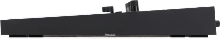 Native Instruments Maschine MK3 Production and Performance System with Komplete