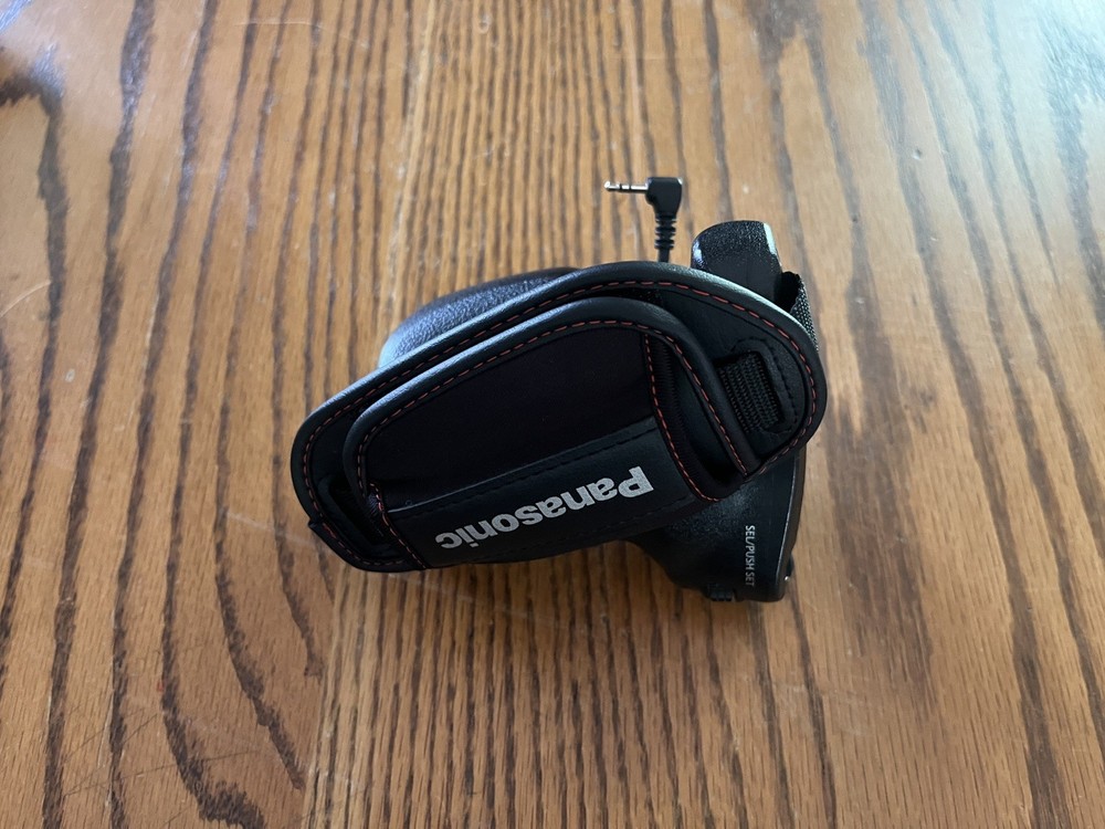 Panasonic AU-EVA1 Side Grip