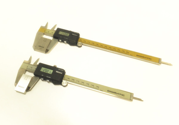 Mitutoyo Digimatic Caliper CD-15 CD-20 Measuring Range 150mm 200mm 2set