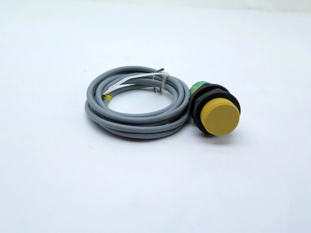 Turck BI10-M30-AP6X Proximity Inductive Sensor