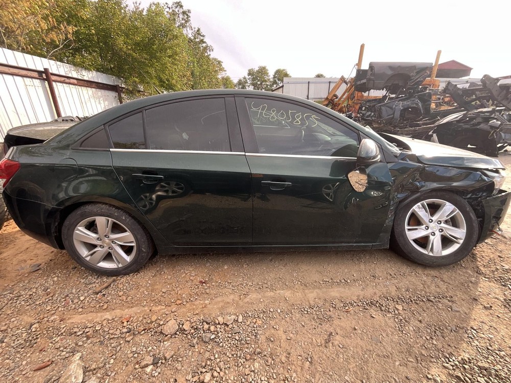 Used Blind Spot Detection System Warning Control Module fits: 2014 Chevrolet Cru