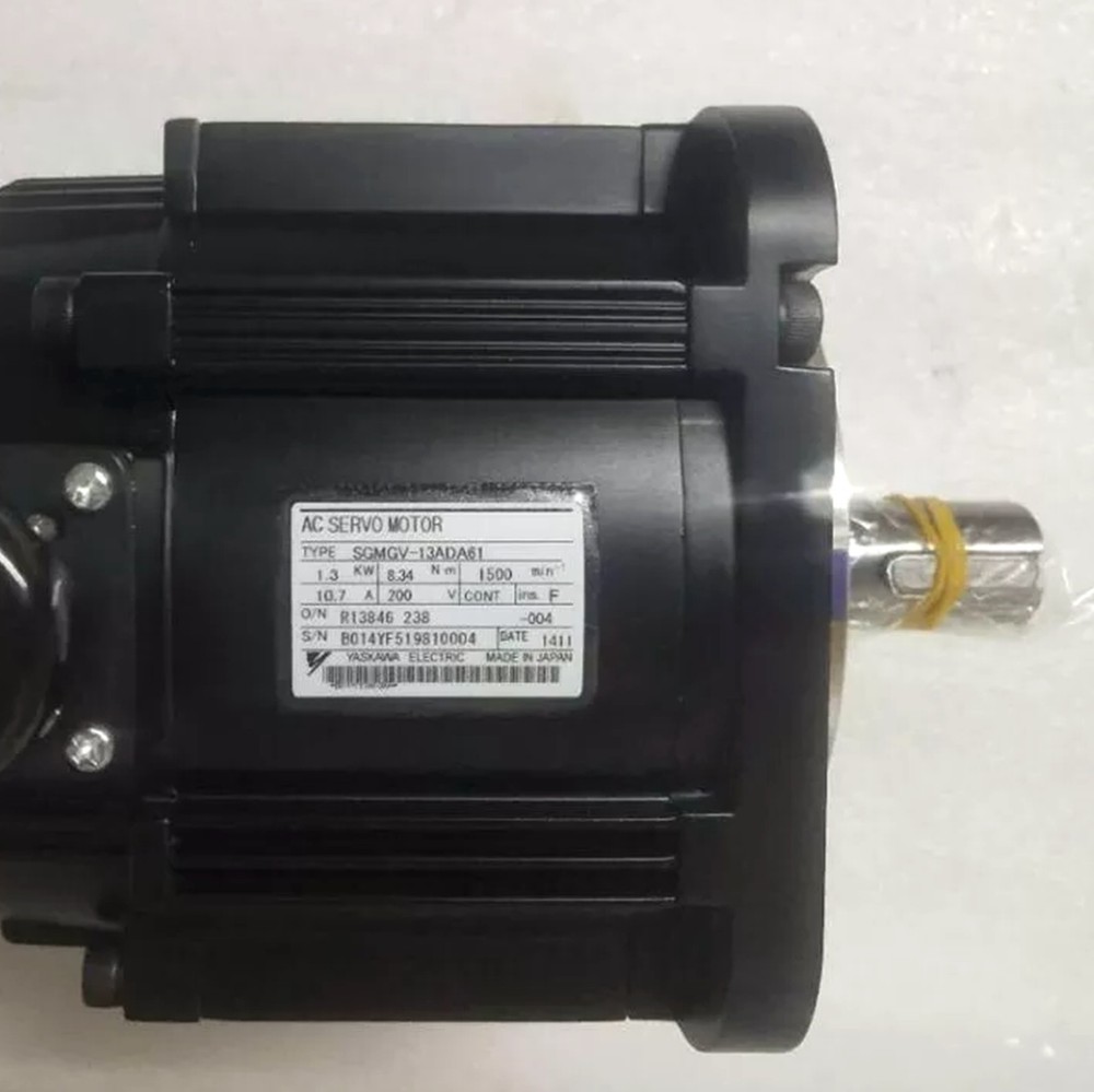 NEW Yaskawa SGMGV-13ADA61 Servo Motor