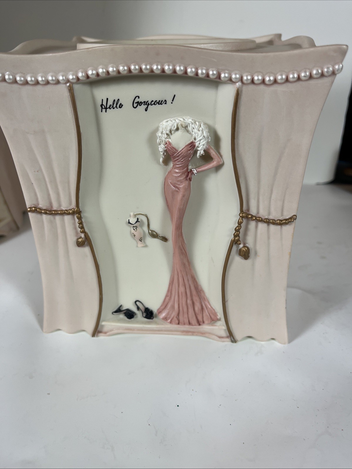 Vintage Accessories Dress To Thrill BedBath&Beyond Rare Tissue Box & Trash Can