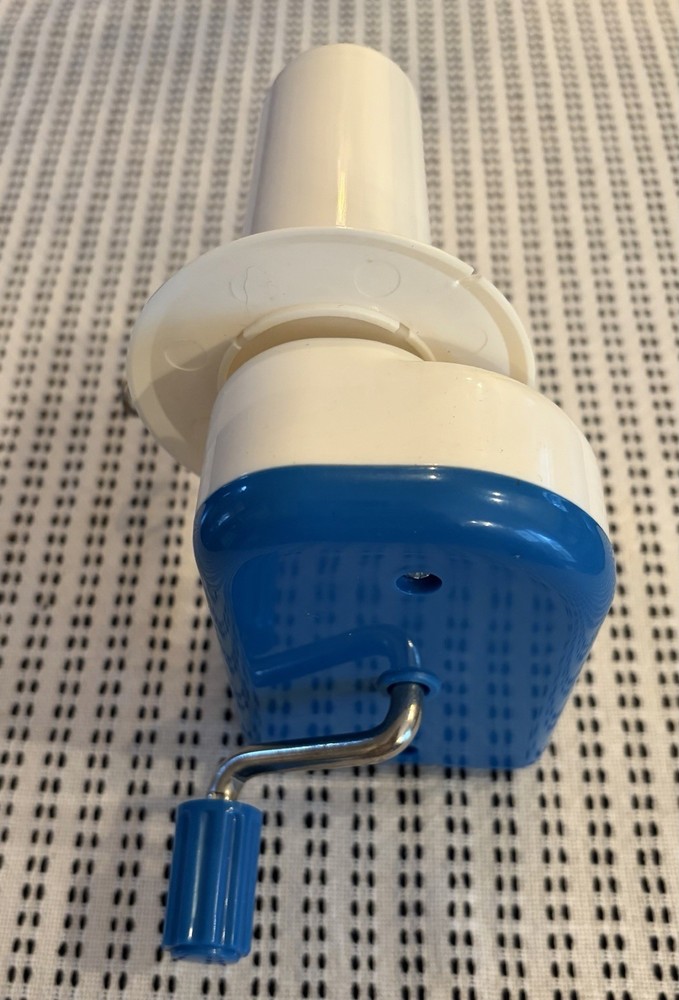 YARN SPINNER TARN BALL WINDER