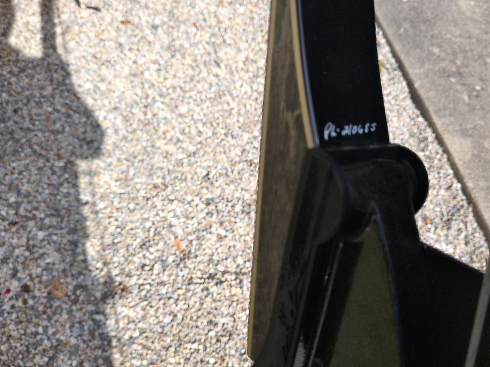 Vintage Bear Polar LTD 51" Compound Bow 39" String Length