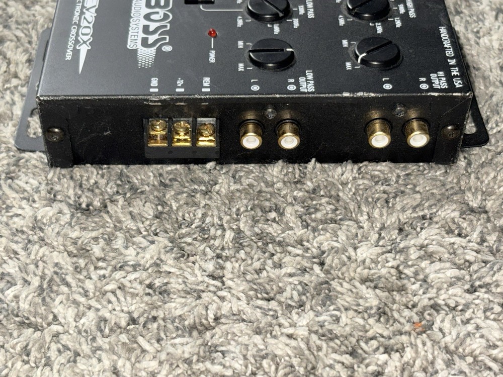 Boss Audio Systems REV20X 2-way electronic crossover