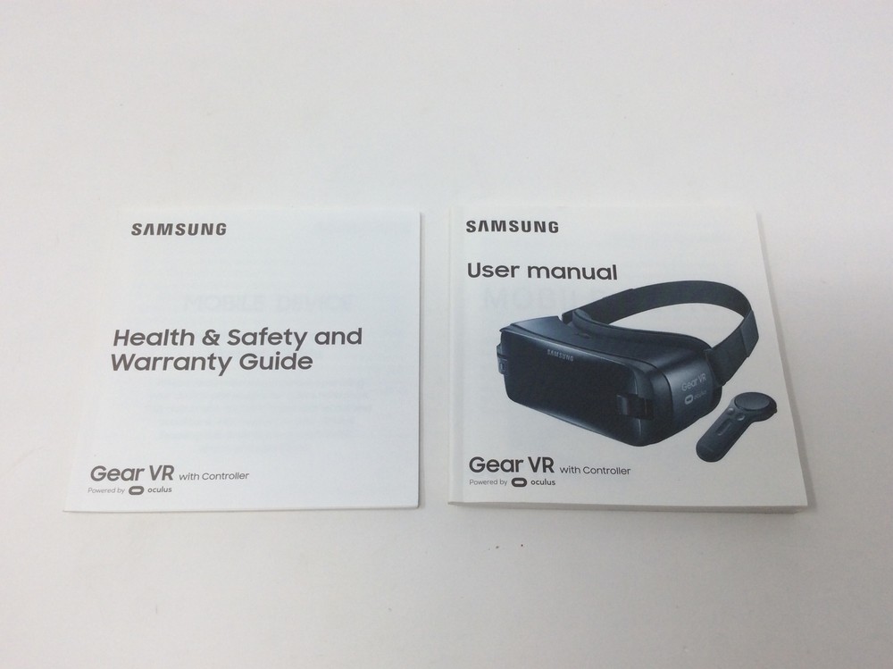 Samsung Gear VR Virtual Reality Headset w/ Controller SM-R324 Oculus Used In Box