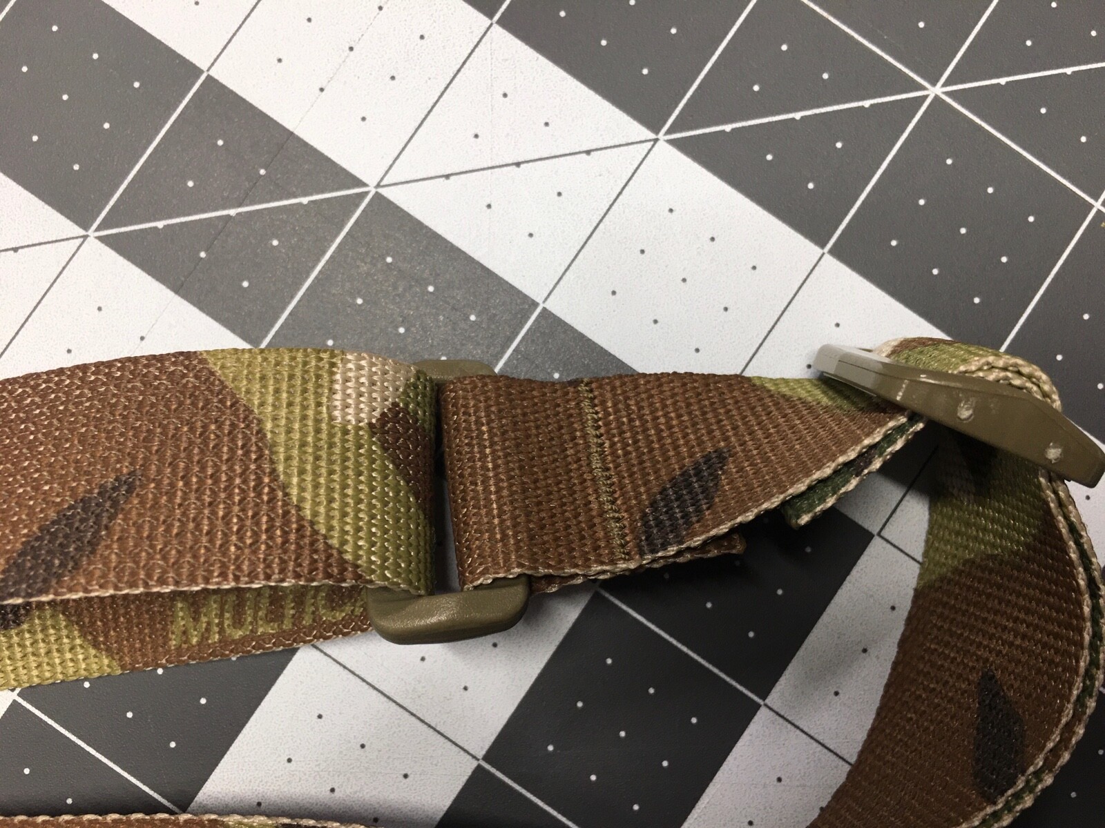 LIVESOUTSIDE.COM MultiCam Camo 2 Point Quick Adjust Sling Tactical US Made Nice!
