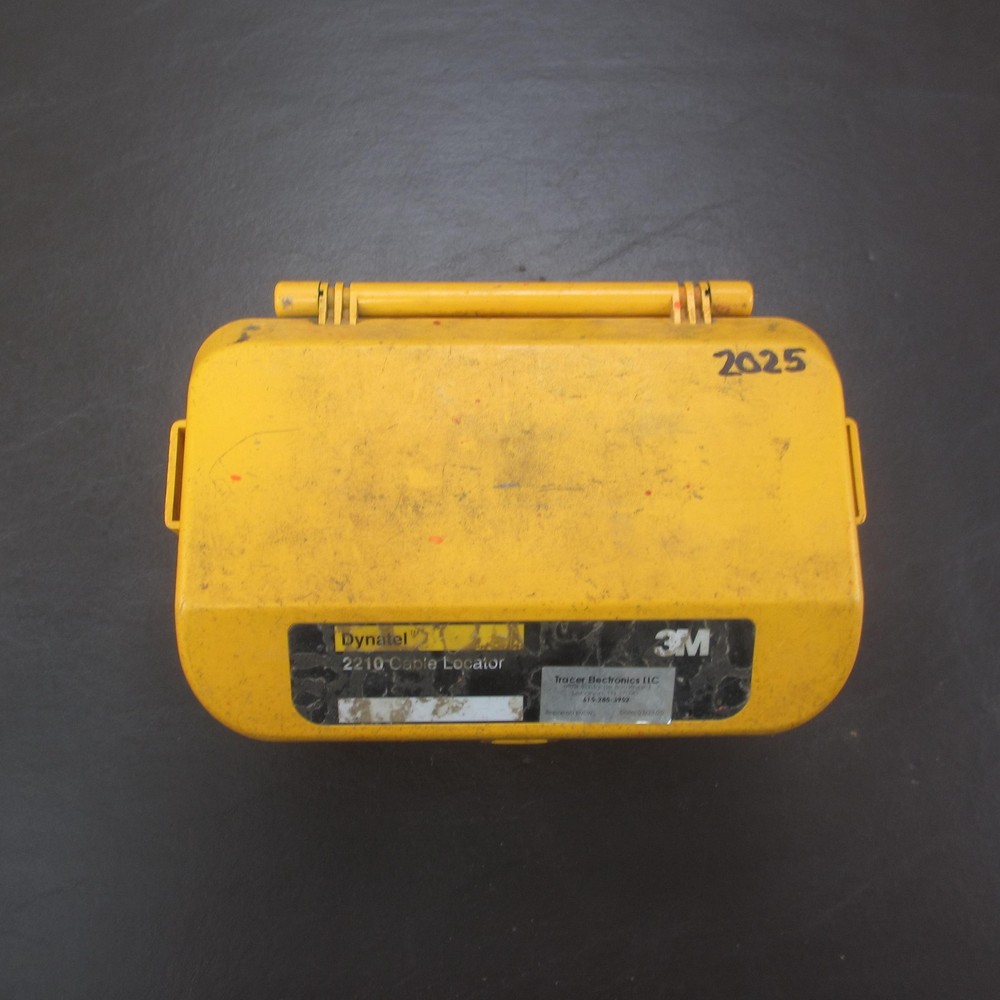 3M Dynatel 2210 Cable Pipe Fault Utility Locator Transmitter