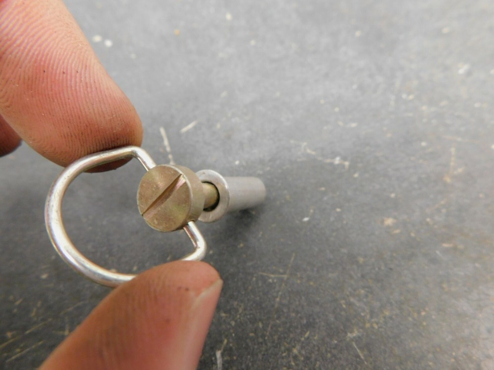 Norton Left Sie Panel Mounting Pin 1480