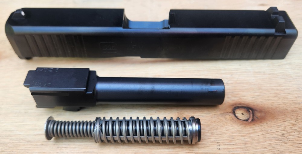 Glock 45 V Complete Slide {9mm} & Glock 10rd. Magazine