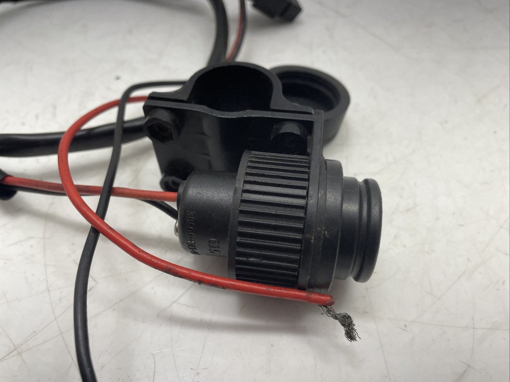 ♻️ Kawasaki Er6f Ex650 A8f 2006-2008 USB AUX Power Outlet Socket ♻️