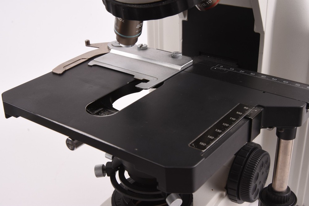 Nikon Eclipse E400 Microscope w/Plan 4x, 10x, & 40x Objectives, & More #T-65683