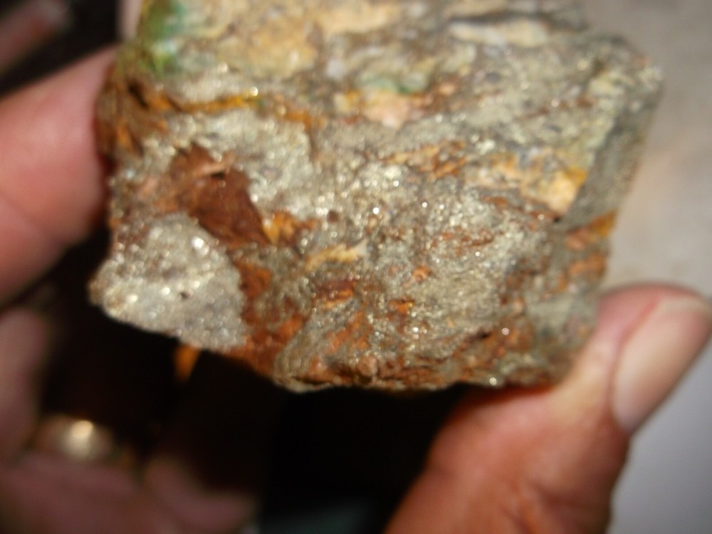 Gold, silver, copper, 200 grams samples ,ore high grade .